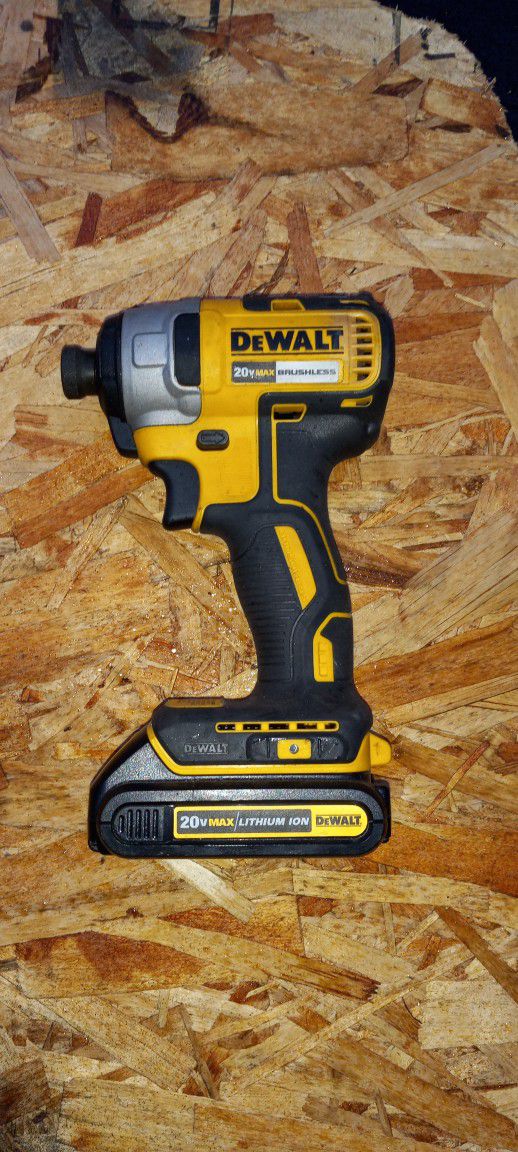 Dewalt 1/4 Inch Drive Impact With Battery