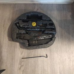 Jaguar Tire Jack Kit 1998 to 2003 XJ8 XJR