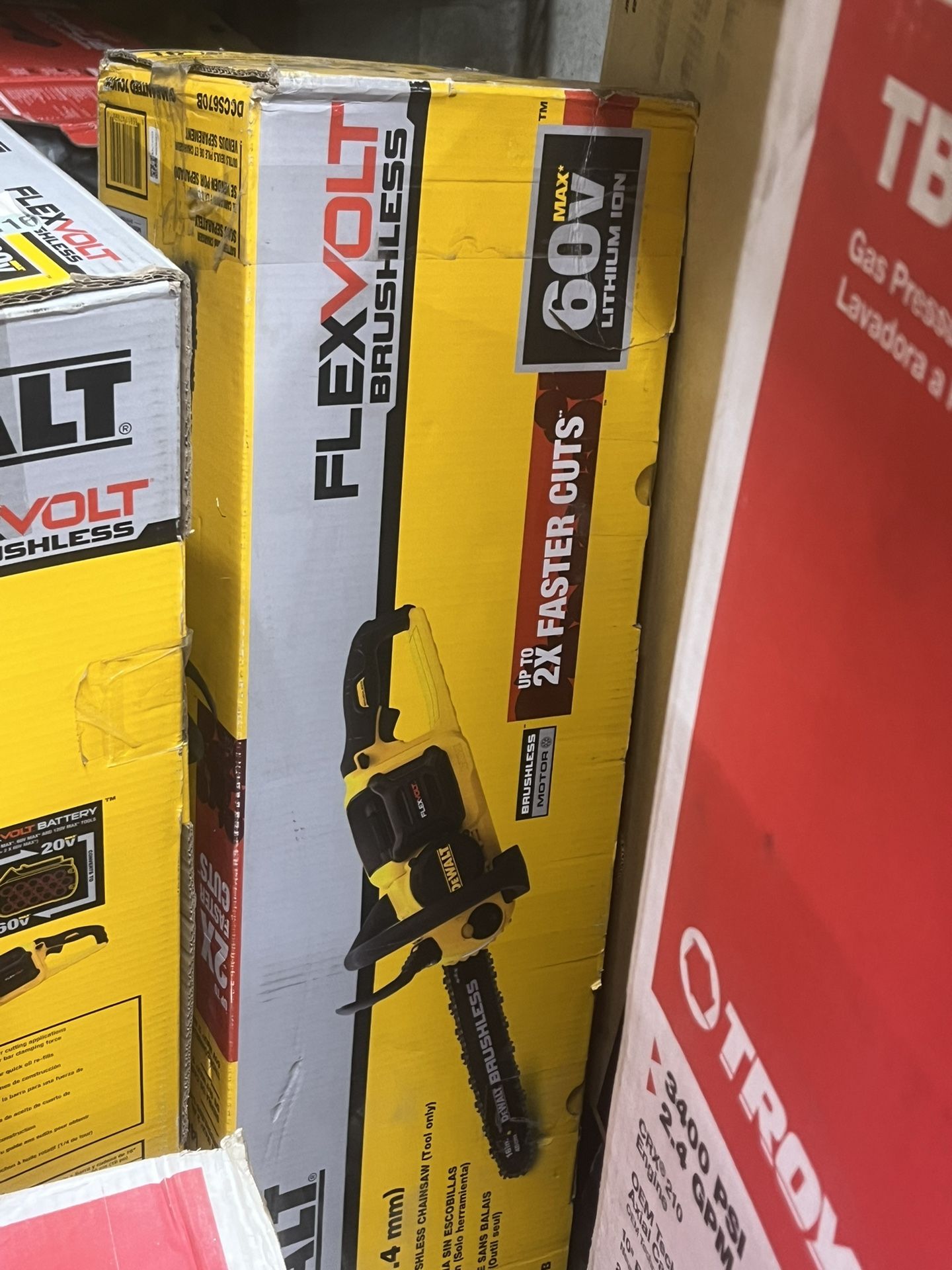 Dewalt Flexvolt 60v 16” Chainsaw . Tool Only