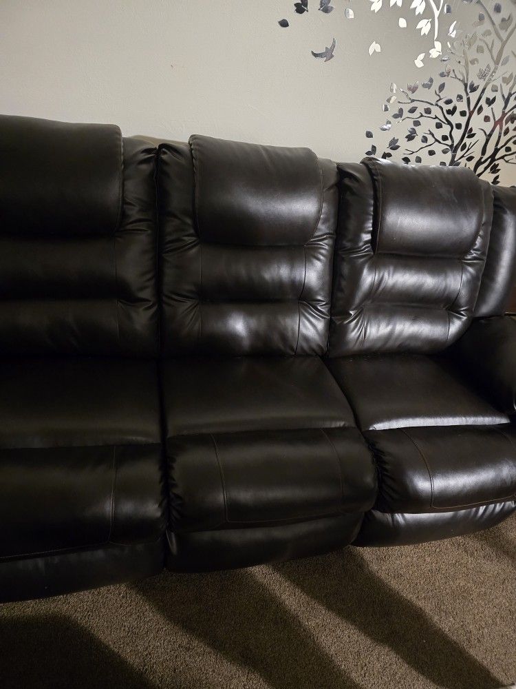 2pc Vacherie-Chocolate Reclining Sofa & Loveseat