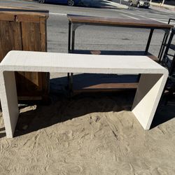 Console Table 