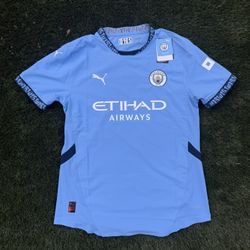 Manchester City 24/25 Player Kit