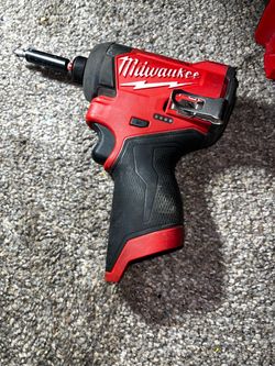 Milwaukee impact driver