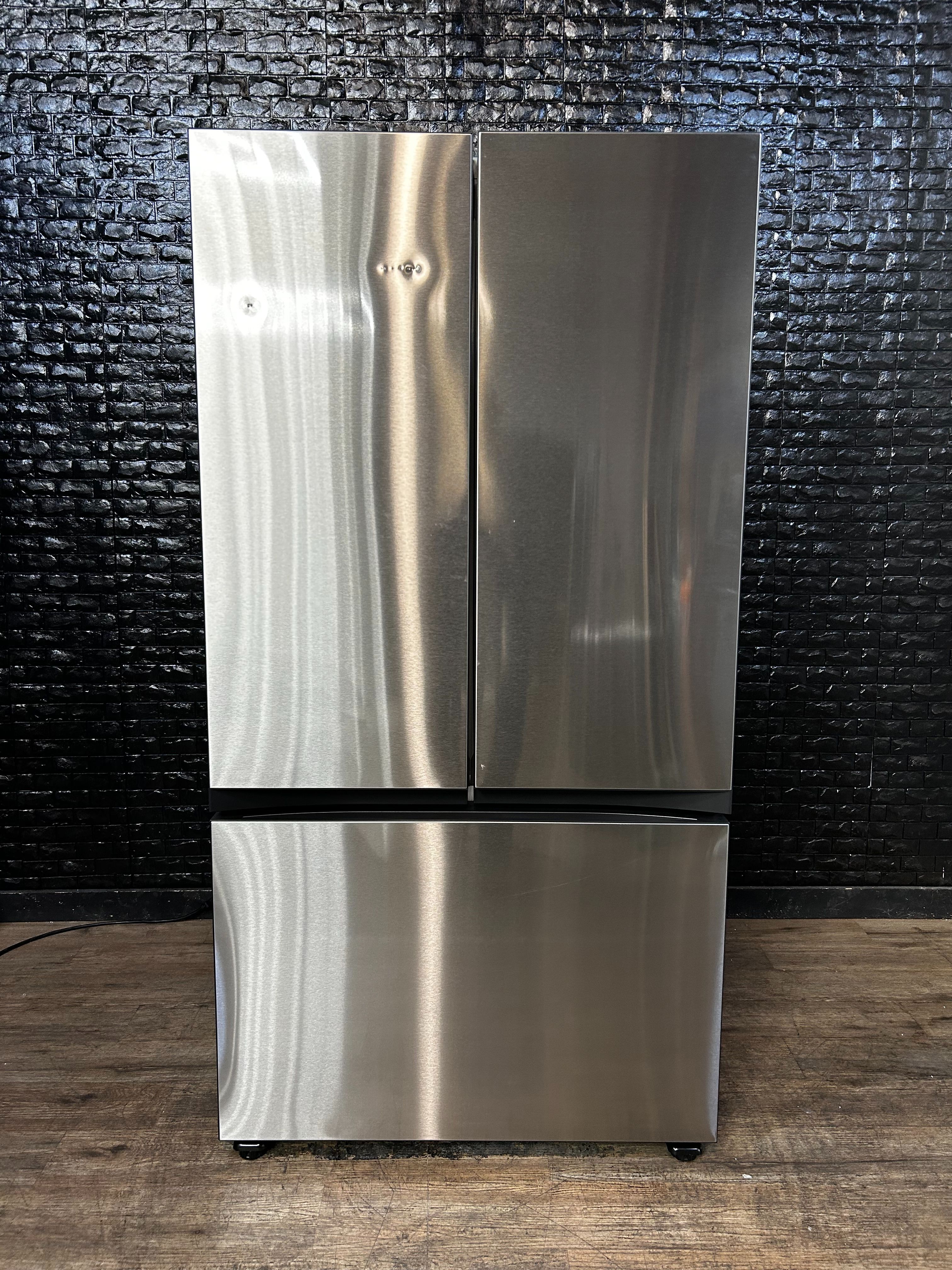 SAMSUNG BESPOKE REFRIGERATOR w/WARRANTY! R2835A