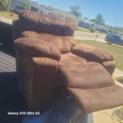 Electric Recliner 