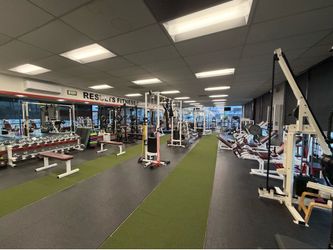 CLOSING SALE FITNESS EQUIPMENT