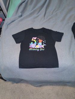 Girl's Black Mermaid Birthday Girl Shirt Size M