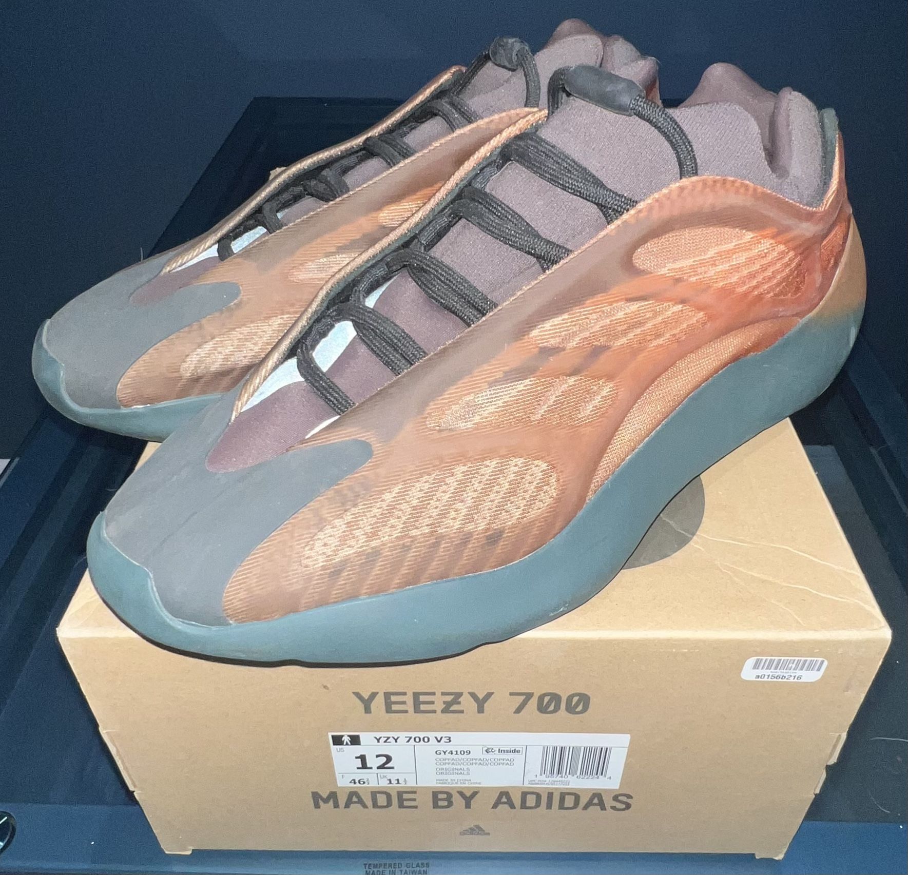 Yeezy 700 ‘Copper Fade’ Size 12