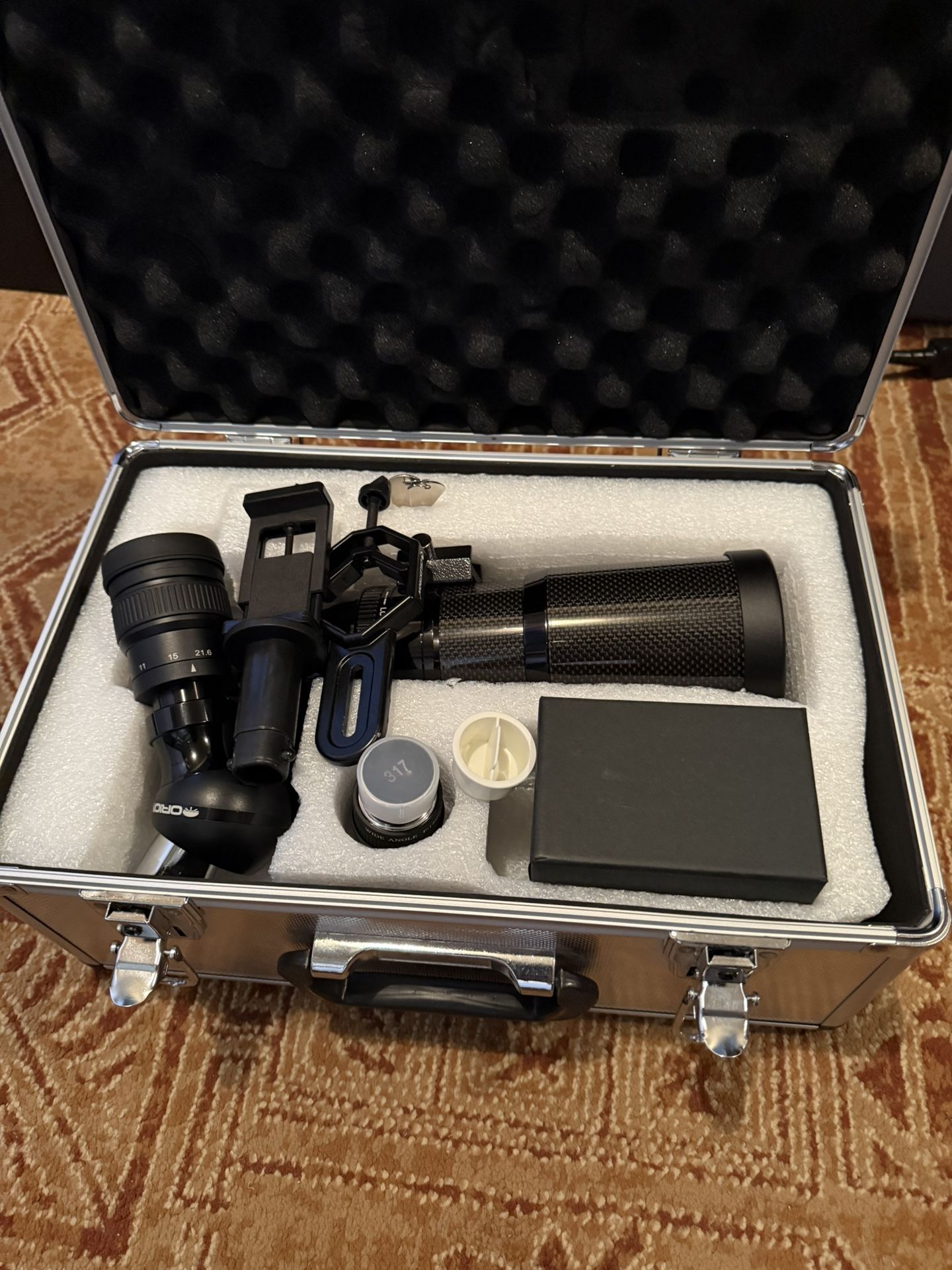 Orion Carbon Fiber ED66-CF f/6.1 D 66mm / FL 400mm Doublet Refracting Telescope