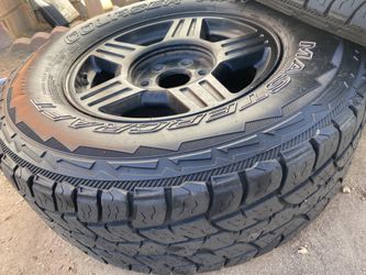 Off Road Tires 