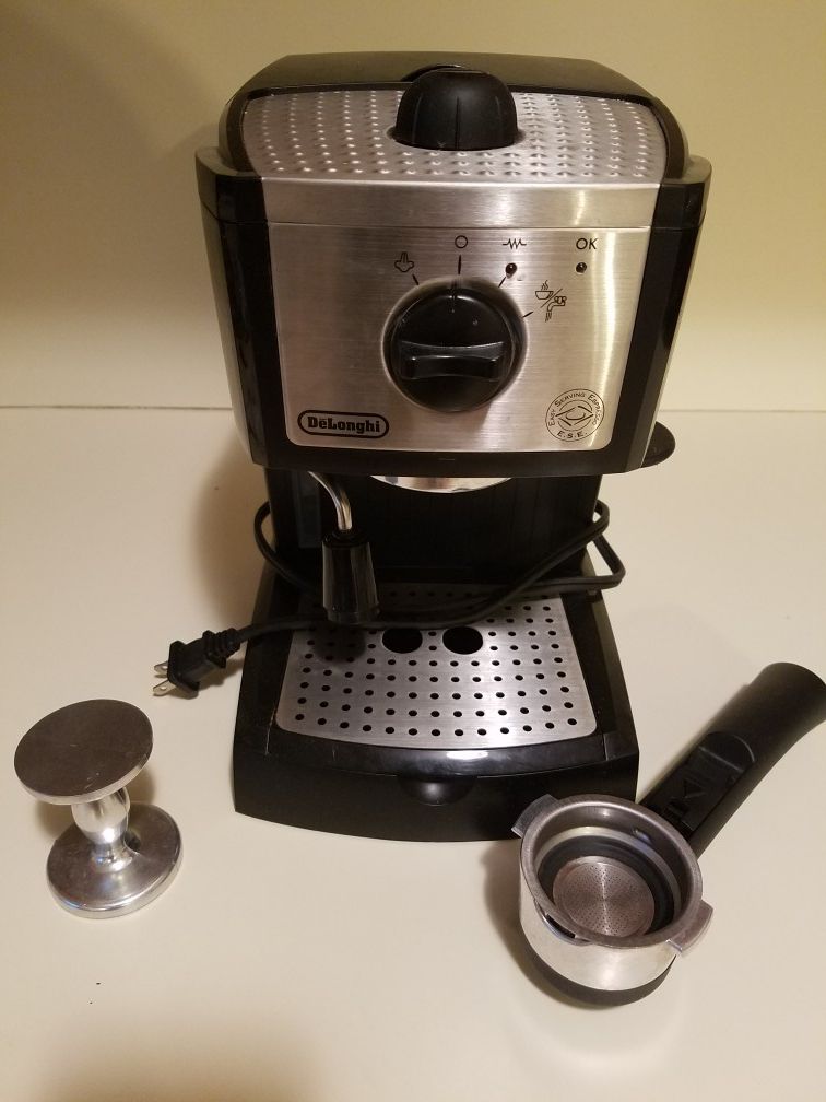 Espresso coffee maker (DeLonghi)