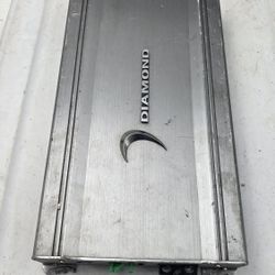 Old School Diamond Audio D3 1000.1 amplifier
