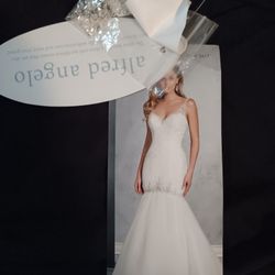Alfred Angelo Wedding Dress