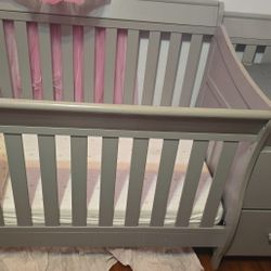 Baby Crib 