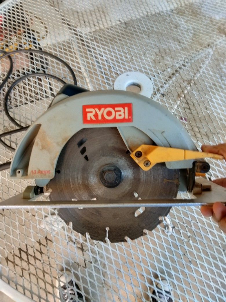 Wired Skill Saw