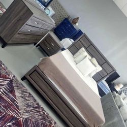 🇺🇸 NEW!! 4pc Bedroom Sets STILL IN BOX 📦 Delivery Avail 🚛🇺🇸