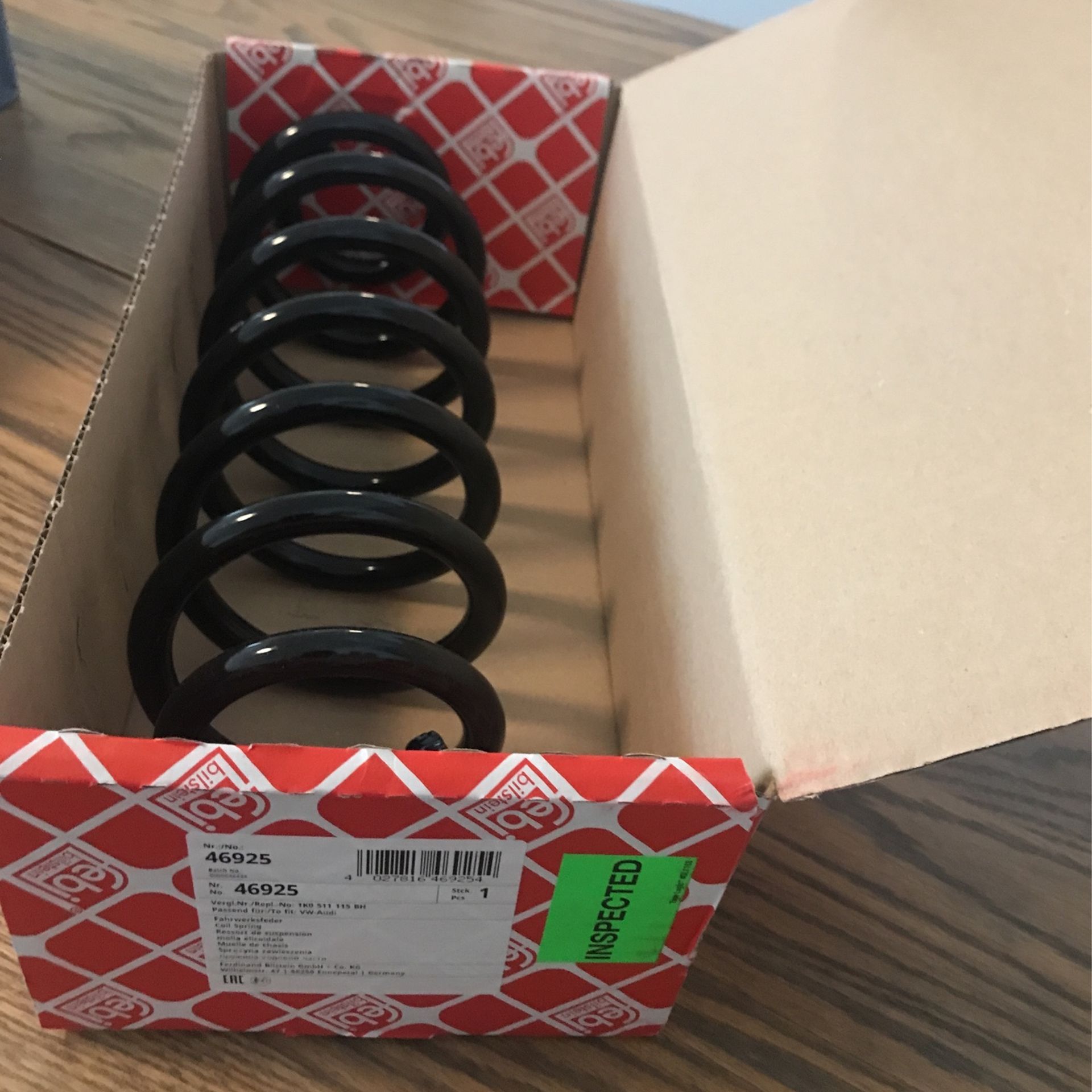 4 NEW Original Auto Coil Springs,seat.1,2,3,4 Suspension VW Audi Febi Belstein OEM Netherlands 46925 Car Foreign German Chevy 