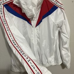 Women Tommy Hilfiger Rain Jacket Size medium $25