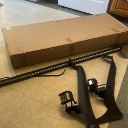 LIGHT BAR AND GRILL FOR JEEP 2020 Up
