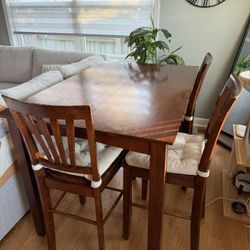 Free Table and Chairs 