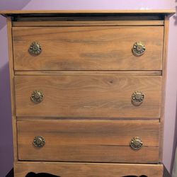 Small Dresser 