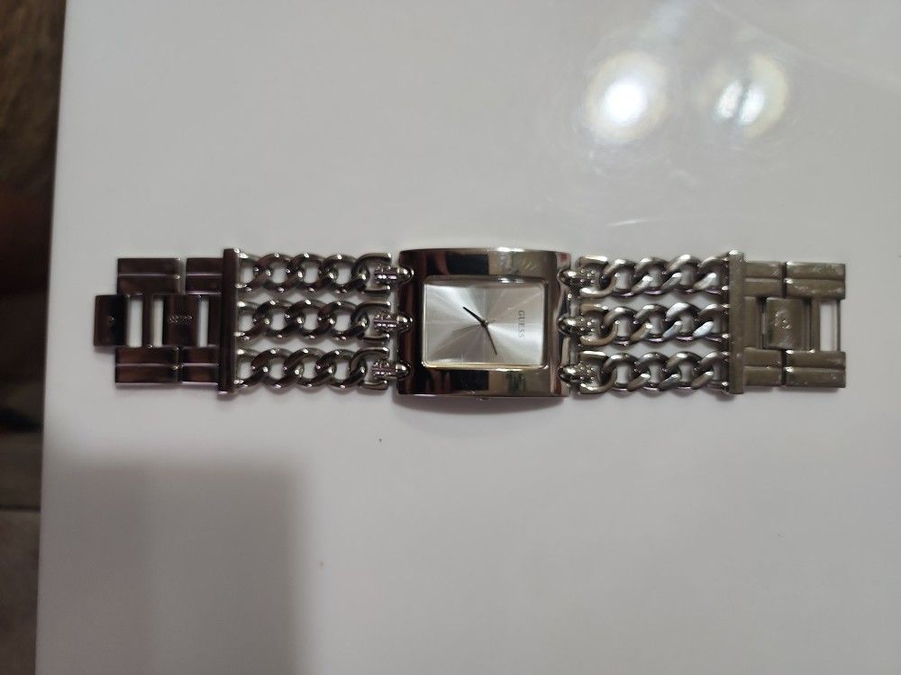 Guess Watch
