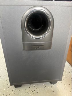 Jensen JS-1000A Powered Subwoofer-Powerful Bass with 4 speakers