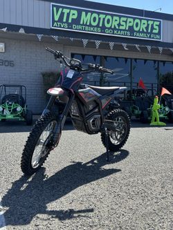 2026 EM5 Pro 60V Electric Dirt Bike β Stealth Black