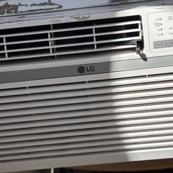 LG Air Conditioner