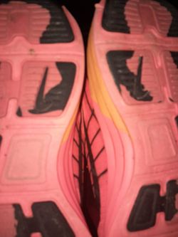 Nike lunar roams size 12