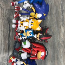 Sonic figures 