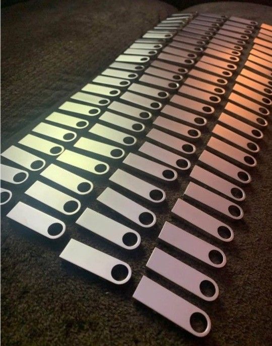 MEMORIAS CON MUSICA LO MAS NUEVO BANDA CORRIDOS RANCHERAS MARIACHI DEMBO REGGAETON HUAPANGOS POLKAS MERENGUE CUMBIAS HIPHOP