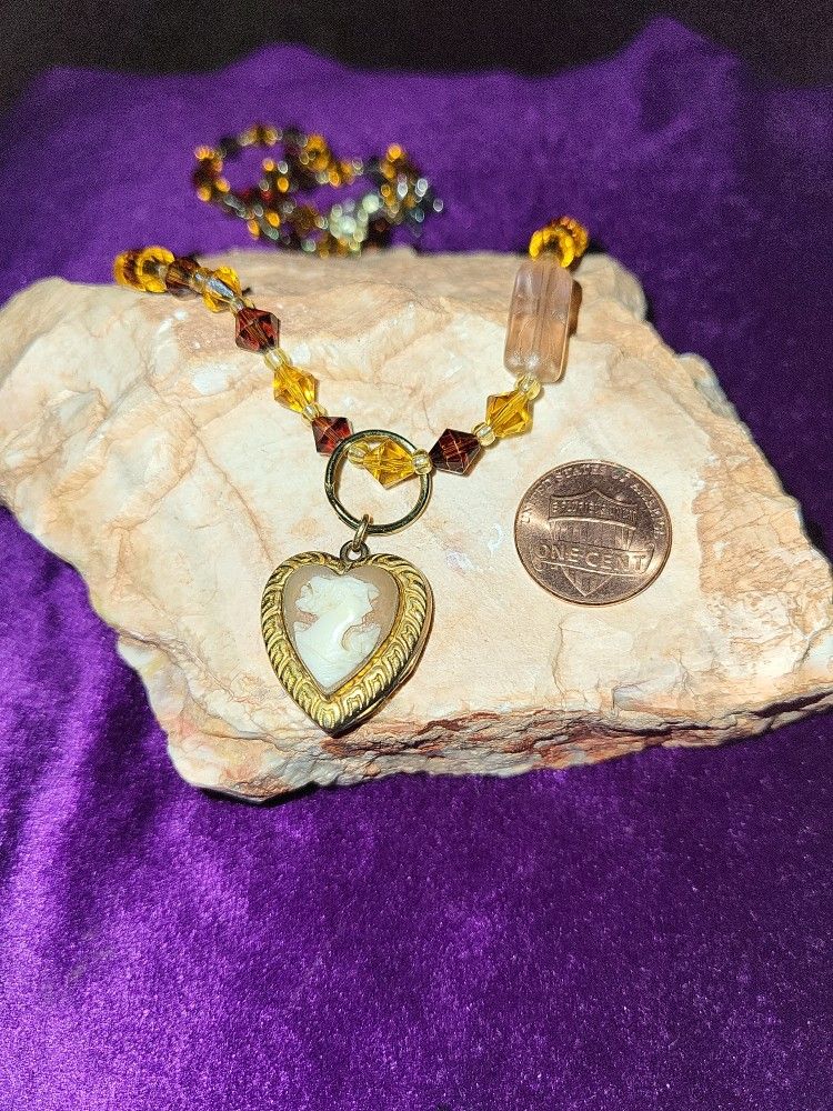 Vintage Cameo Heart Locket