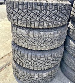 325 65 18 Goodyear Tires