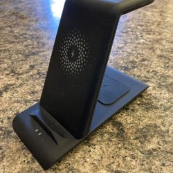 HATALKIN 3 in 1 Wireless Charging Station Compatible for Apple Products Multiple Devices Apple Watch 9 Ultra 8 7 SE 6 5 4 3 AirPods Pro 2 iPhone 15 14