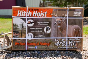 (Cash Only) $60 ForeverLast 600lb Hitch Game Hoist