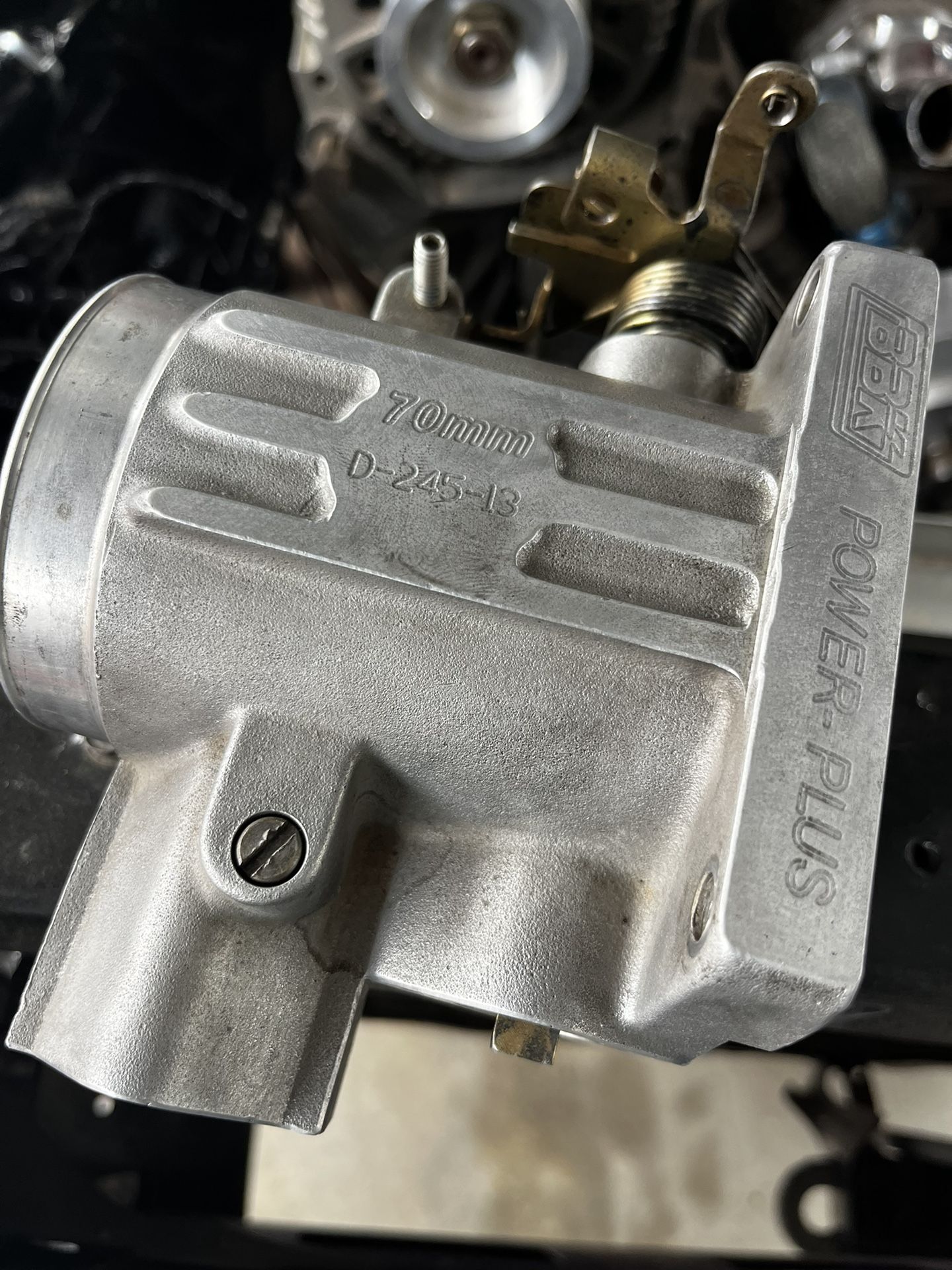 70 mm BBK Body throttle mustang GT 94-95