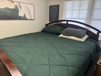 Dreamcloud king size mattress