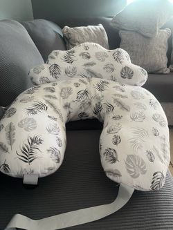 Nursing pillow