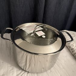 olla con parrilla y separadores para tamales