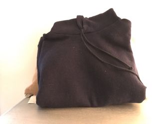 Dark blue sweatshirt