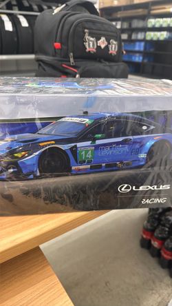 Model 1:18 Race Car