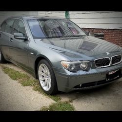 2002 BMW 745i