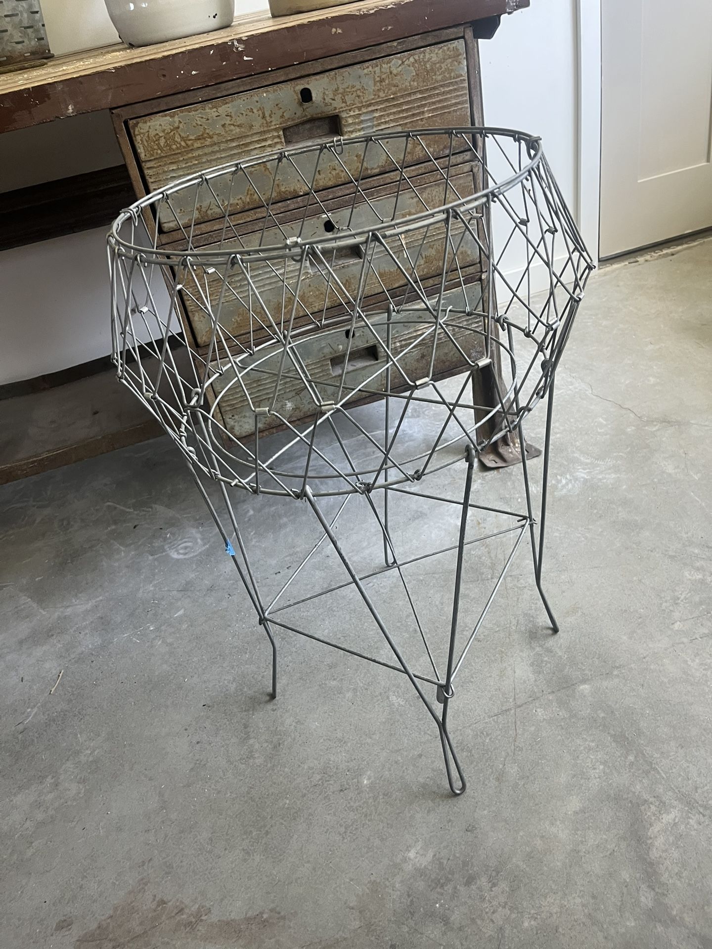 Vintage Wire Stand