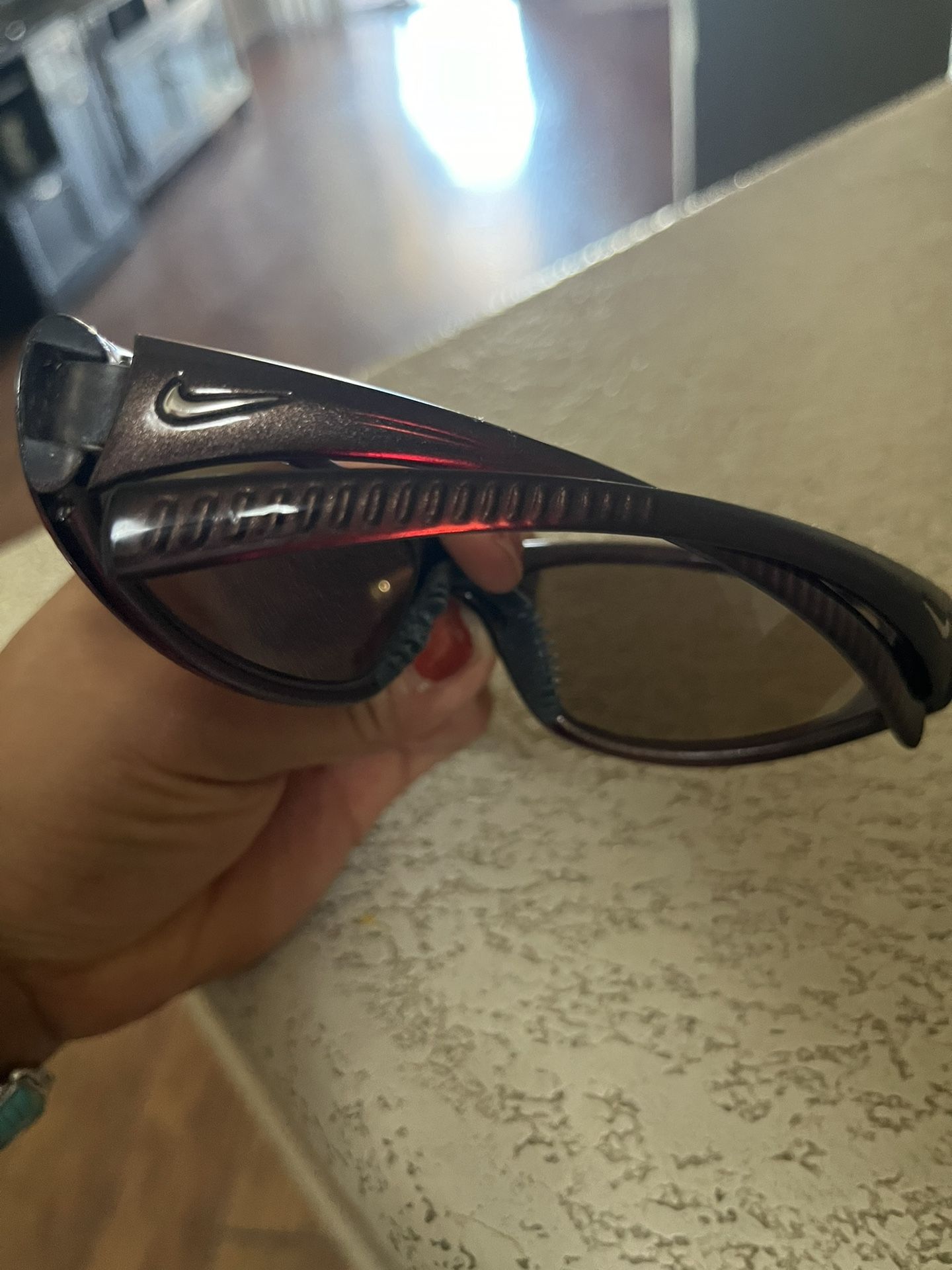 Sunglasses 