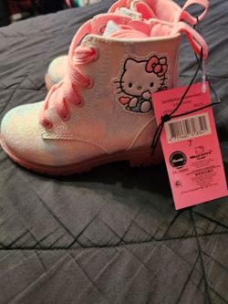 Hello Kitty Girls Boots Size 7