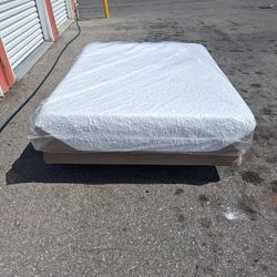 Queen Size Bed (Serta )