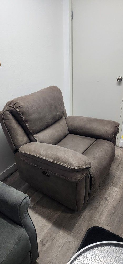 Recliner Sofa