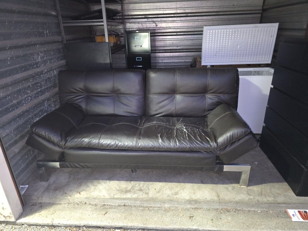 BLACK FAUX LEATHER FUTON