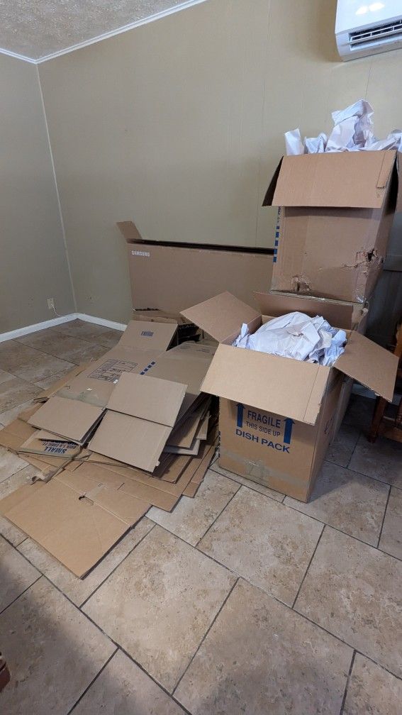 Boxes / Packing Paper